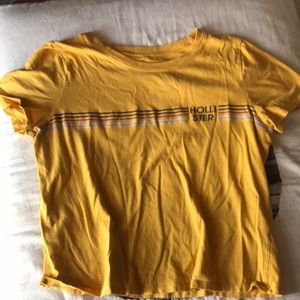 Hollister t-shirt